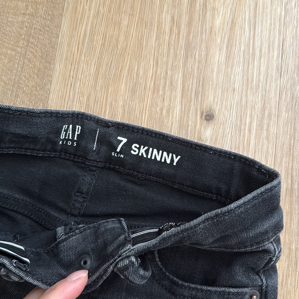 3 Pairs of Pants - Picture 3 of 5
